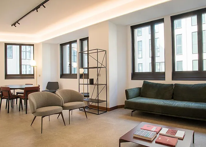 Easyhomes-central Tower Milán