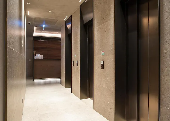 Easyhomes-central Tower Apartmán