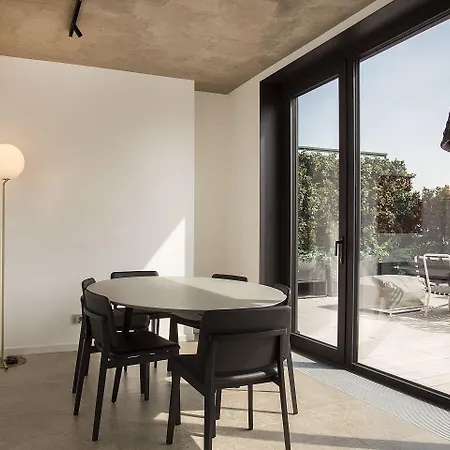 Easyhomes-central Tower Milano