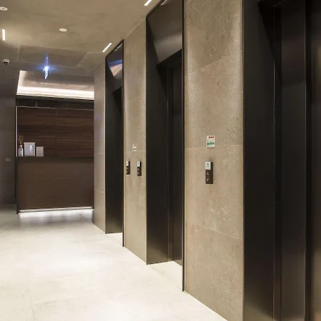 Easyhomes-central Tower Milaan