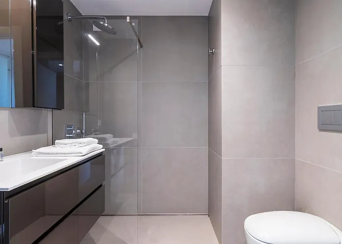 Easyhomes-central Tower 아파트 밀라노