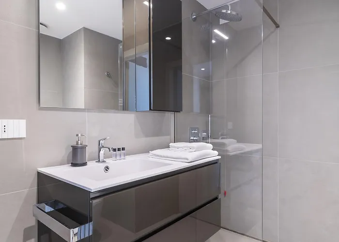 Easyhomes-central Tower *