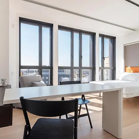 Easyhomes-central Tower アパート *